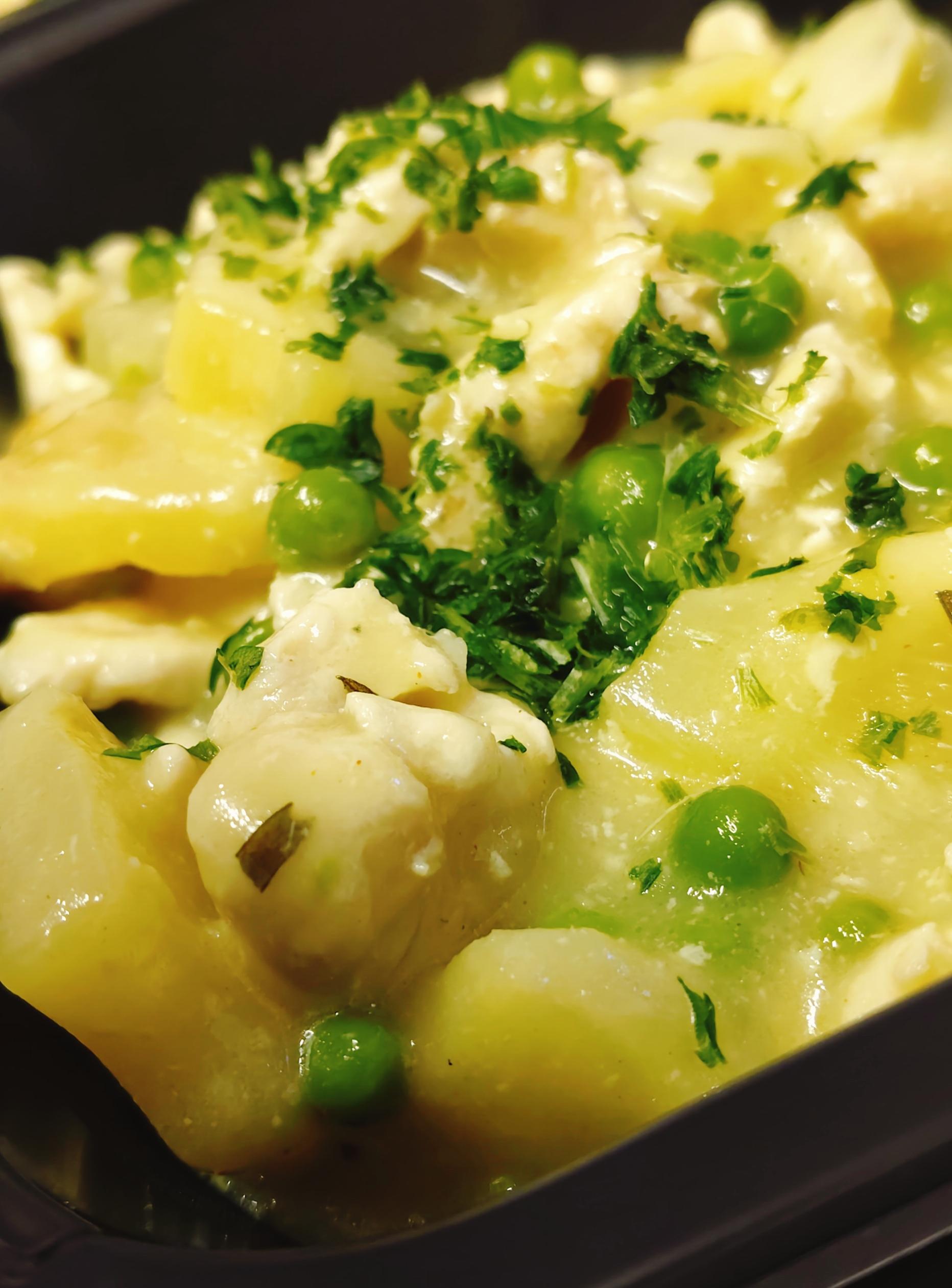 Mijoté de poulet ananas.